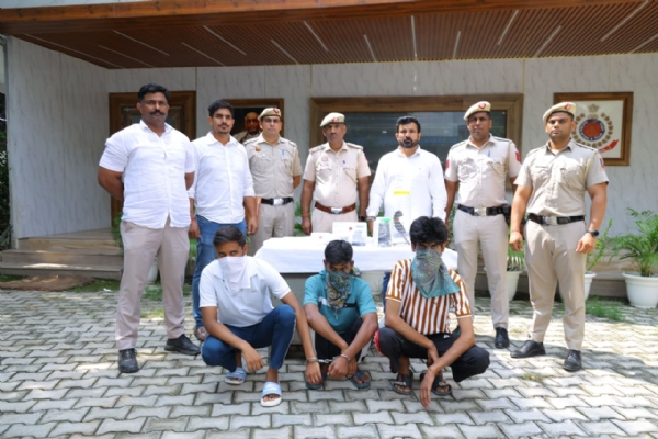 नवीन बाली गैंग के पकड़े गए आरोपितों की फोटो