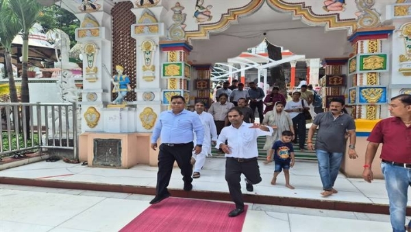 इंदौरः खजराना गणेश मंदिर में गणेश चतुर्थी की तैयारियों का निरीक्षण