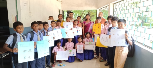 मुख्यमंत्री उत्कृष्ट बालिका विद्यालय में प्रतियोगिताओं का आयोेजन
