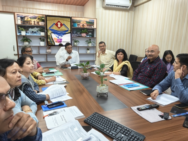 स्वास्थ्य सचिव डॉ. राजेश कुमार की अध्यक्षता में राज स्तरीय मिडवाइफ  टास्क फोर्स की  बैठक।