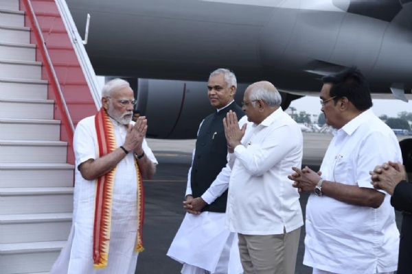 अमदाबाद हवाई अड्डा