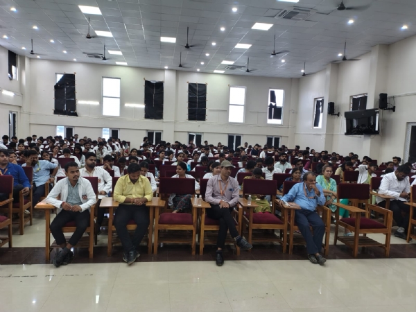 एमजीयूजी में चतुर्थ स्थापना दिवस साप्ताहिक समारोह के उपलक्ष्य में अतिथि व्याख्यान का आयोजन*
