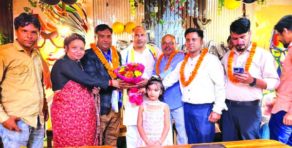 कार्यक्रम के दौरान