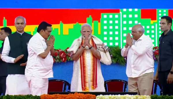 पीएम मोदी
