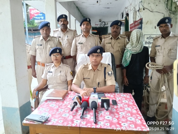 पुलिस के गिरफ्त में शराब तस्कर