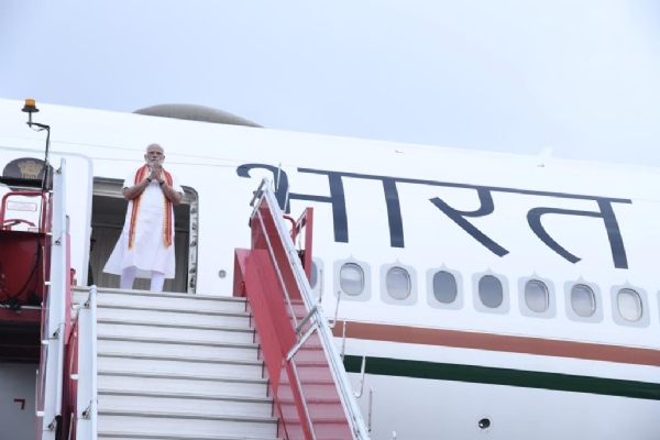 प्रधानमंत्री नरेंद्र मोदी
