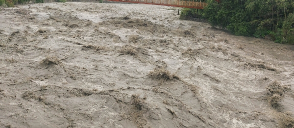 बाढ़ का पानी