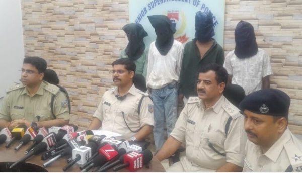कदमा में मोबाइल चोरों का पर्दाफाश, गणेश पूजा से पहले 4 सदस्य गिरफ्तार