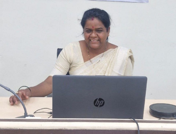 राष्ट्रपति पुरूष्कार के लिये शीला पटेल के नाम का चयन होना दमोह के लिये गौरव की बात-कलेक्टर सुधीर कुमार कोचर