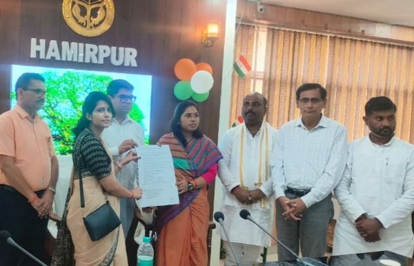 सरकार में केवल प्रतिभा और कौशल के आधार पर दी जा रही नौकरियां