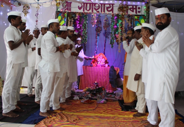केन्द्रीय जेल रायपुर में बंदियों द्वारा भगवान श्री गणेश की स्थापना की गई है
