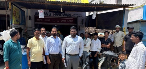 निर्धारित मूल्य से अधिक किमत पर खाद विक्रय पर प्रशासन की कार्रवाई