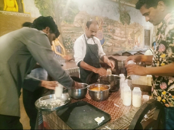 कंचन केसरी रिसॉर्ट में उपयोग में ली जा रही थी एक्सपायरी खाद्य सामग्री