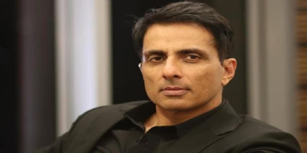 सोनू सूद ने मुंबई के महालक्ष्मी इलाके में बेचा अपना आलीशान अपार्टमेंट