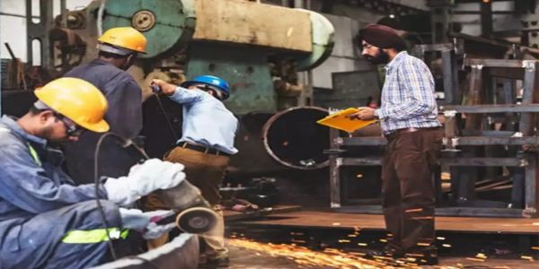 देश का औद्योगिक उत्पादन जुलाई में चार महीने के उच्चतम स्तर 3.5 फीसदी पर