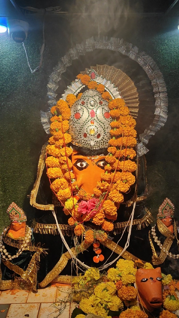 महाभारत कालीन गणेश मंदिर लोगों की आस्था का केंद्र