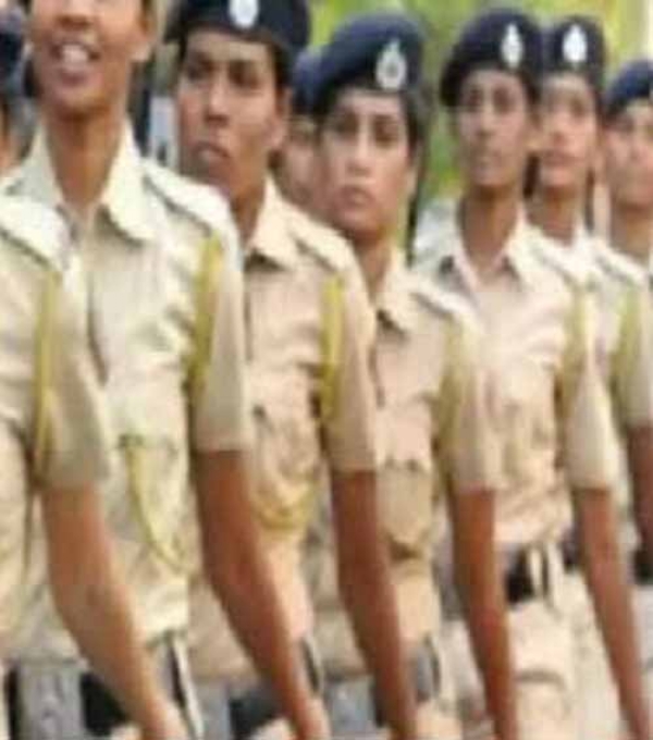 महिला नगर सैनिकों