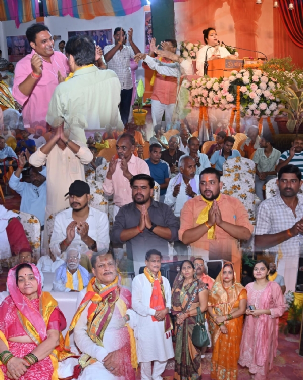सजीव झांकी से कृष्ण जन्मोत्सव मना,बधाई गीत से कथा पांडाल में थिरके श्रोता गण