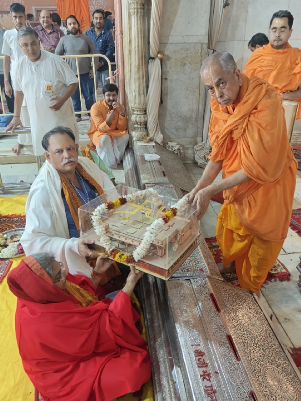 मुख्य न्यायाधीश  के. आर. श्रीराम ने किए ठाकुर श्री गोविंद देवजी के दर्शन