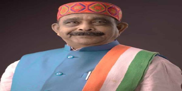 आमरण अनशन पर बैठे चतुर्थ श्रेणी कर्मचारियाें के साथ घट सकती है अप्रिय घटना : लखेश्वर बघेल