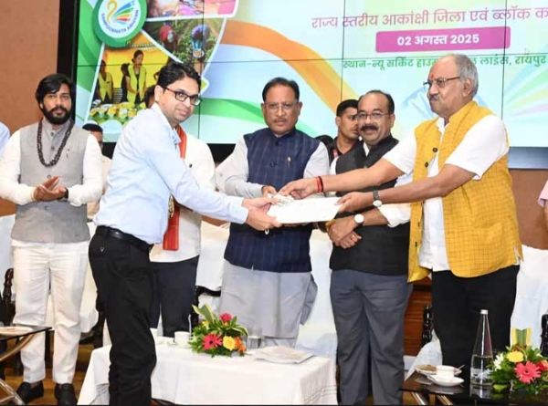 कांकेर व दुर्गुकोंदल को रजत,कोयलीबेड़ा को मिला स्वर्ण पदक