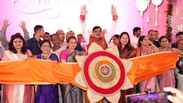 उज्जैन: लाड़ली बहनों के आर्शिवाद से प्रदेश में विकास के सभी कार्य तेजी से हो रहे-मुख्यमंत्री