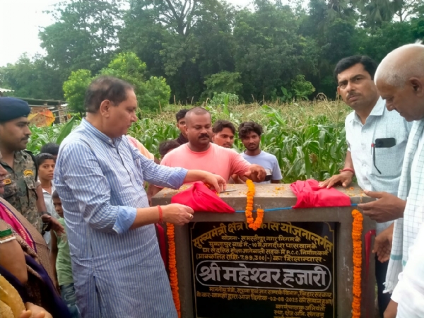 मंत्री द्वारा कल्याणपुर विधानसभा क्षेत्र अंतर्गत करोड़ों रुपए की योजनाओं का उद्घाटन