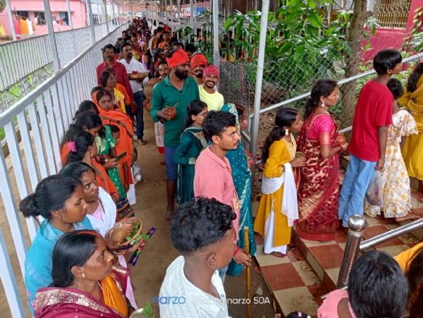 श्रावण माह के अंतिम रविवार को बाबा आम्रेश्वर धाम में उमड़ा भक्तों का सैलाब