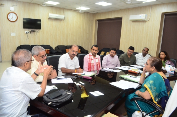 कुलपति प्रो. पूनम टंडन की अध्यक्षता में नाथपंथ विश्वकोश निर्माण के किये गठित सलाहकार समिति की बैठक सम्पन्न*
