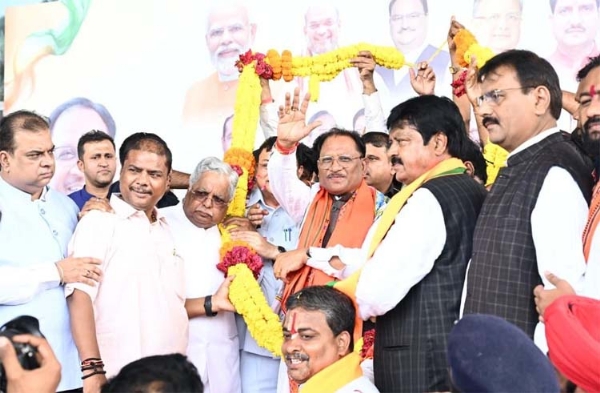 मुख्यमंत्री साय जापान और दक्षिण कोरिया के विदेश दौरे से रायपुर लाैटने पर भव्य स्वागत