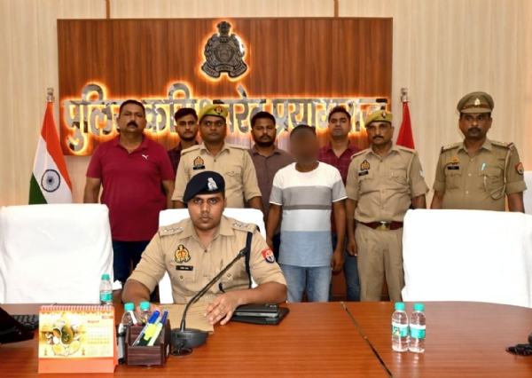 सोशल मीडिया पर अभद्र टिप्पणी मामले में गिरफ्तार आरोपित का छाया चित्र