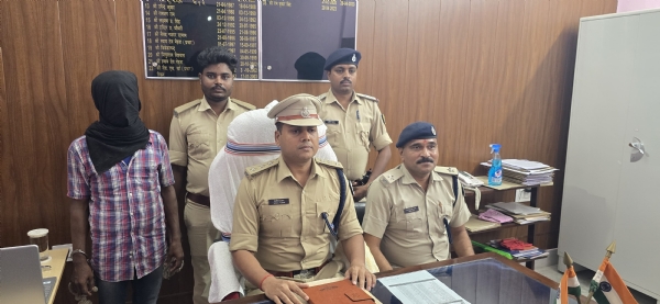 अररिया फोटो:सदर एसडीपीओ पीसी करते