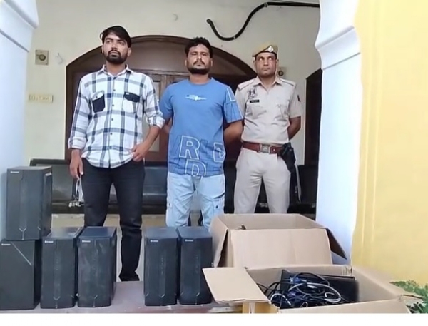फर्जी कॉल सेंटरों सहित ठगी के लिए किराए पर बैंक अकाउंट मुहैया कराने वाली गैंग  भी गिरफ्तार