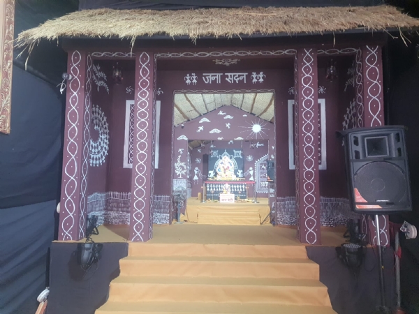 Warali culture reflected on paintings