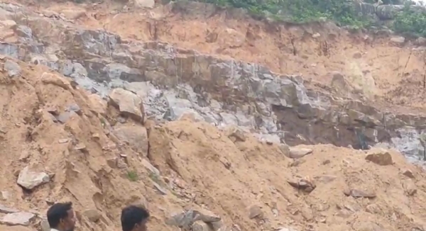 पत्थर खदान में हुआ हादसा
