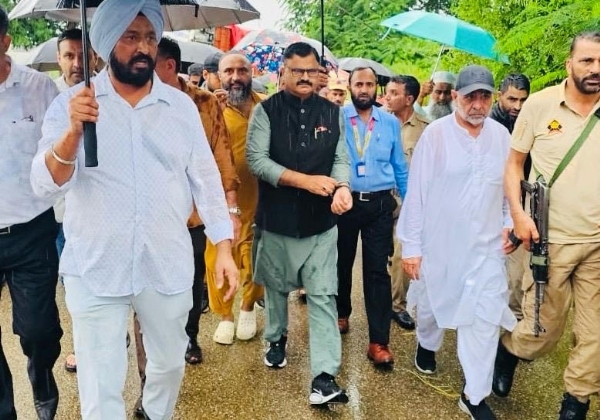 Rana visits flood-affected areas of Jammu city, reviews water supply restoration measures