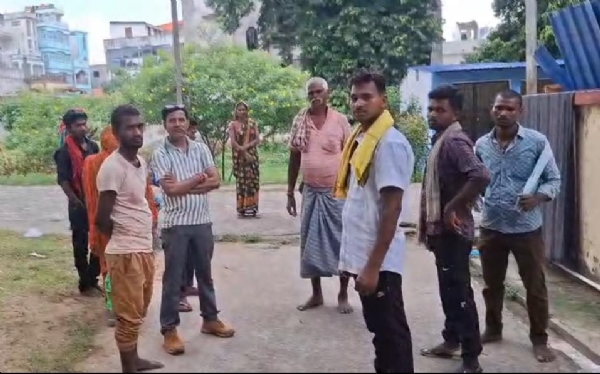 मृतक के परिजन