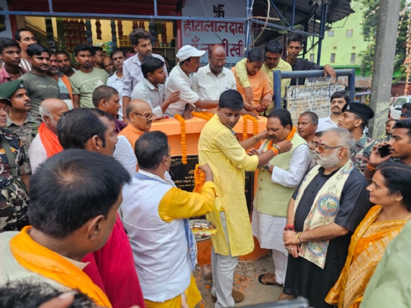 विकास का अलख जगा रही है NDA की सरकार- सांसद
