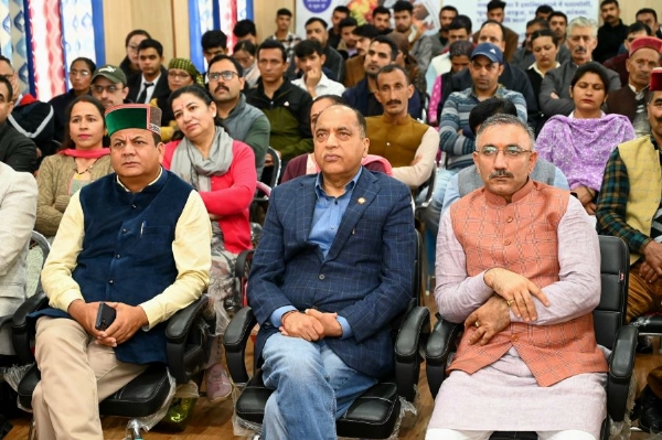 मन की बात सुनते नेता प्रतिपक्ष जय राम ठाकुर