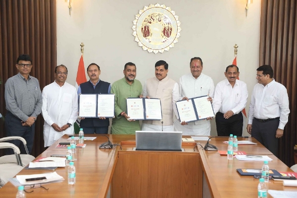 जन अभियान परिषद, दीनदयाल शोध संस्थान चित्रकूट एवं राज्य आनंद संस्थान के मध्य हुआ त्रिपक्षीय एमओयू