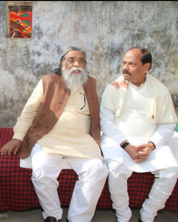 स्वर्गीय शिबू सोरेन के साथ पूर्व मुख्यमंत्री रघुवर दास