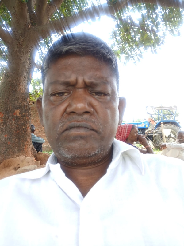 दुर्गा उरांव की फोटो