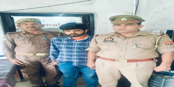 पत्नी का हत्यारा पति गिरफ्तार, तीसरे प्रेमी संग शादी करना चाहती थी पत्नी