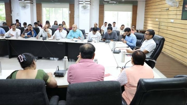 अभियान की तैयारियों की समीक्षा बैठक