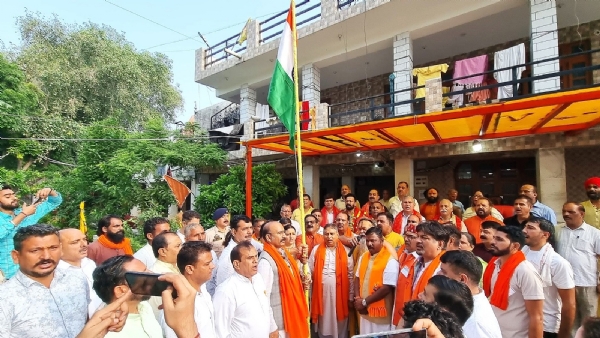 भाजपा ने जम्मू-कश्मीर में अनुच्छेद 370 और 35ए के निरस्तीकरण की वर्षगांठ मनाई