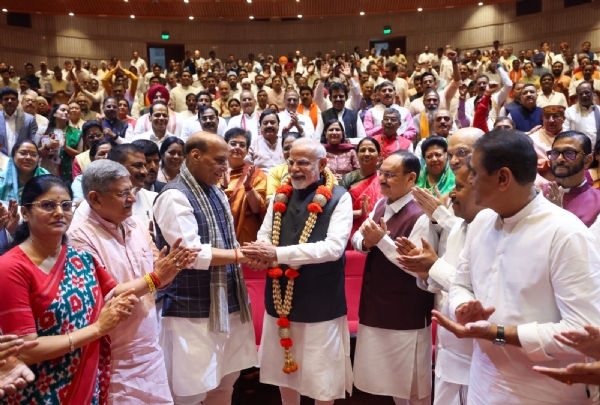 एनडीए की बैठक में प्रधानमंत्री नरेन्द्र मोदी