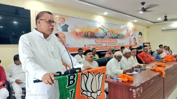 प्रधानमंत्री नरेन्द्र मोदी के नेतृत्व में भारत दुनिया का नेतृत्व करने वाला देश बना*