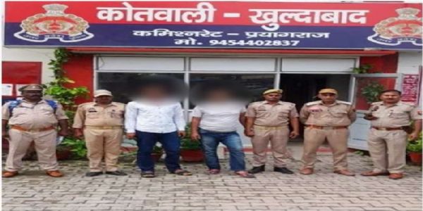 प्रयागराज: बमबाजी मामले में पच्चीस-पच्चीस हजार के दो इनामी गिरफ्तार
