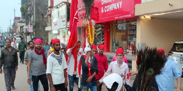 सावन महोत्सव पर निकाली फेरी यात्रा, अनुयायियों का दिखा उत्साह