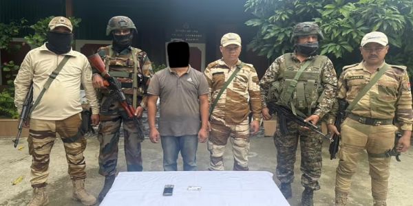 मणिपुर में उग्रवादी संगठन प्रीपाक का कैडर गिरफ्तार